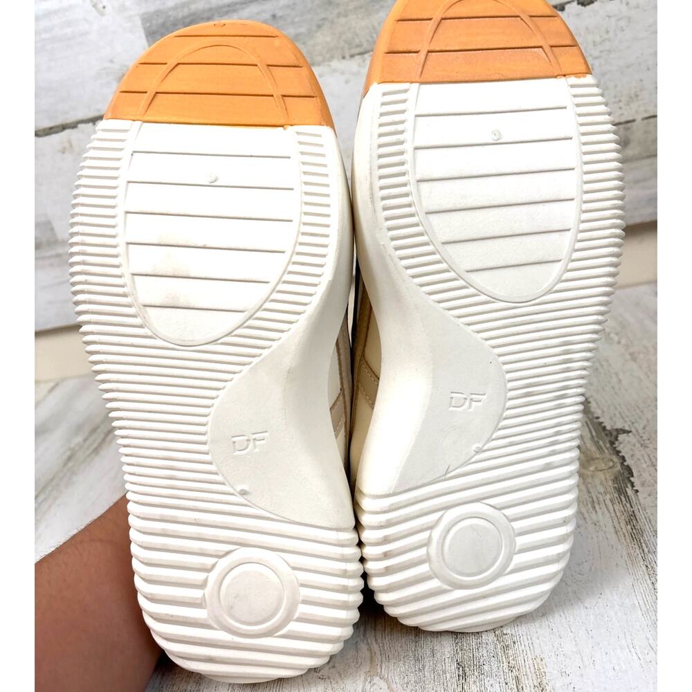 DE Florance Womens 9.5 Beige Cream Clodea 2.0 Sneakers Casual Chic NWT - Picture 7 of 7